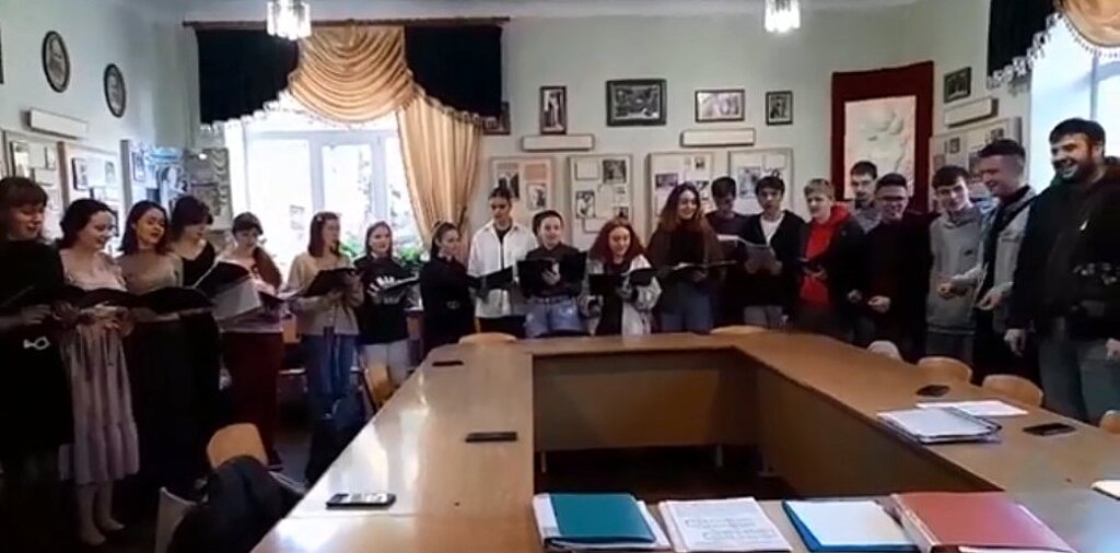 Зведений хор коледжу святкує перше десятиліття