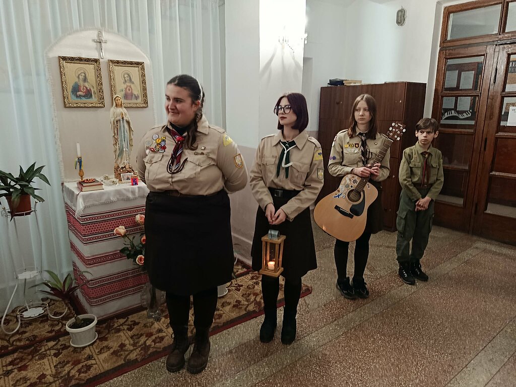 Промінчик тепла, надії та віри запалав у коледжі